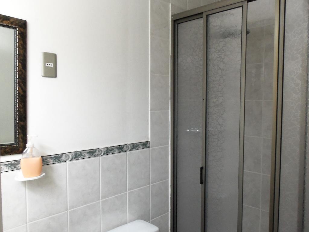Hostal Joshiken Punta Arenas Szoba fotó
