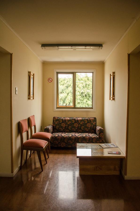 Hostal Joshiken Punta Arenas Kültér fotó